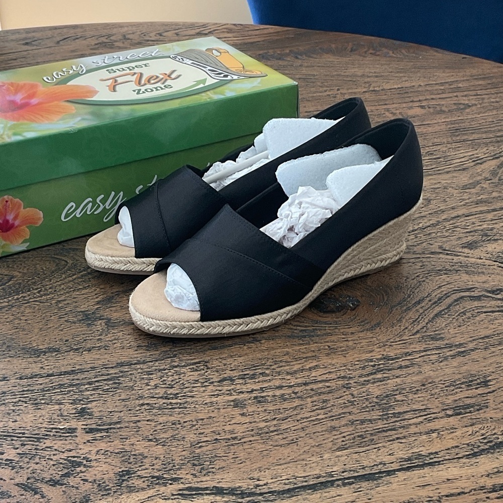 Easy Street Black and Tan Espadrille Wedges